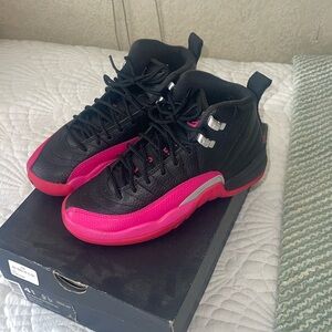 Jordan 12 Black Deadly Pink Sz 4.5Y